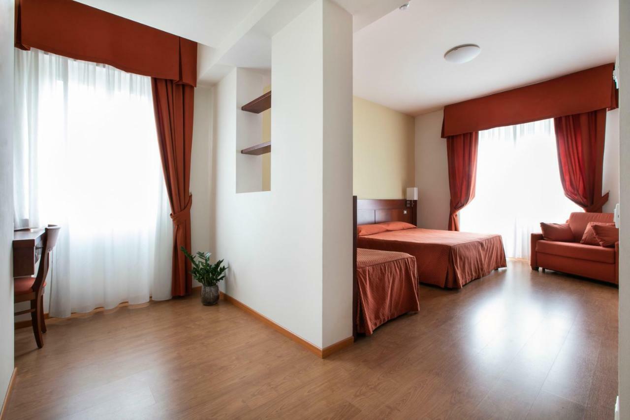 Hotel Conradi Chiavenna Exterior photo