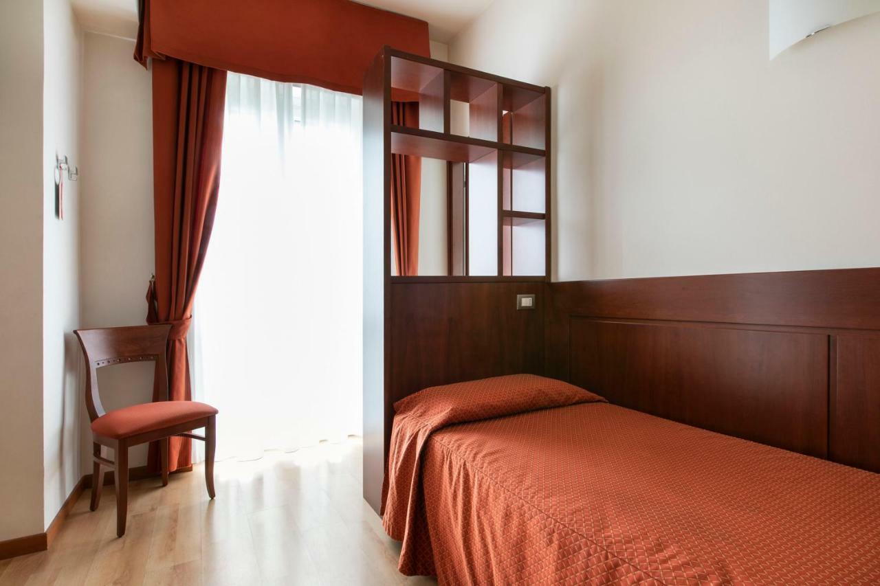 Hotel Conradi Chiavenna Exterior photo