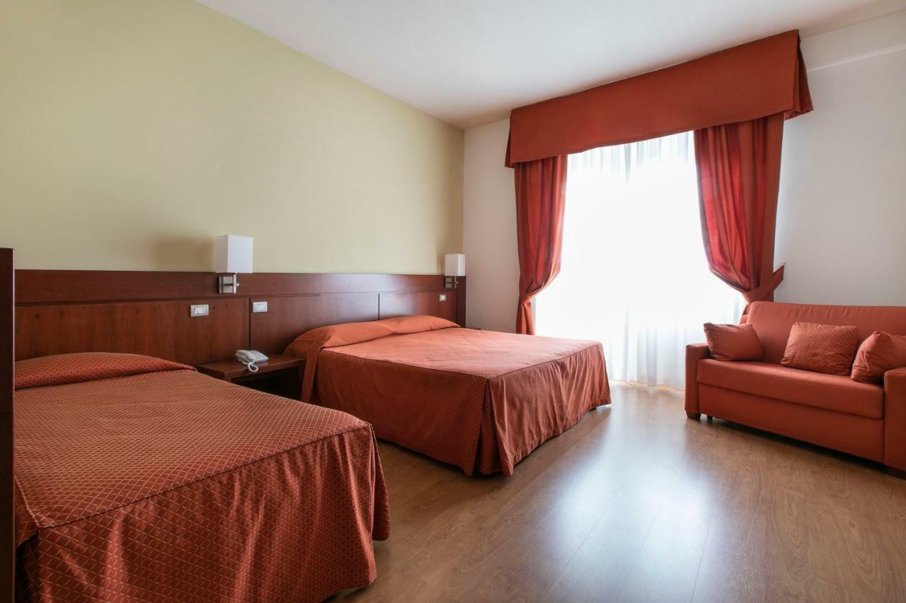 Hotel Conradi Chiavenna Exterior photo